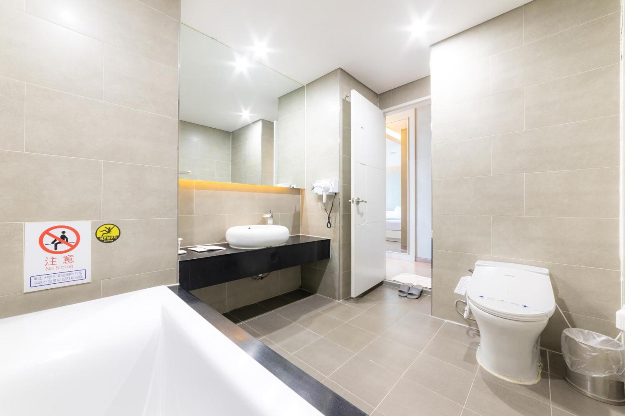 אינצ'ון Benikea The Bliss Hotel מראה חיצוני תמונה
