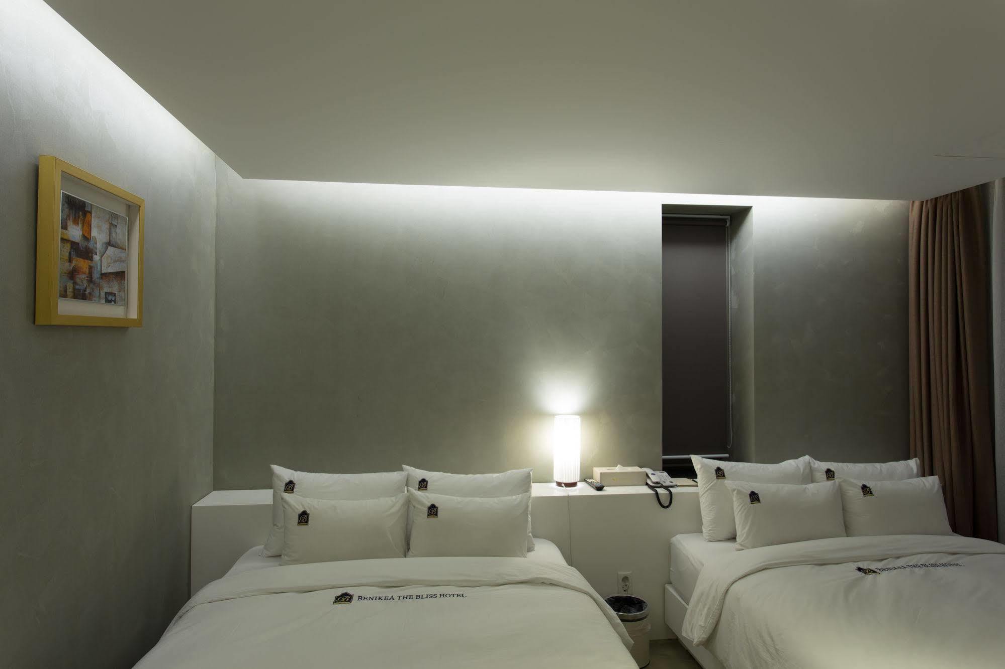 אינצ'ון Benikea The Bliss Hotel מראה חיצוני תמונה