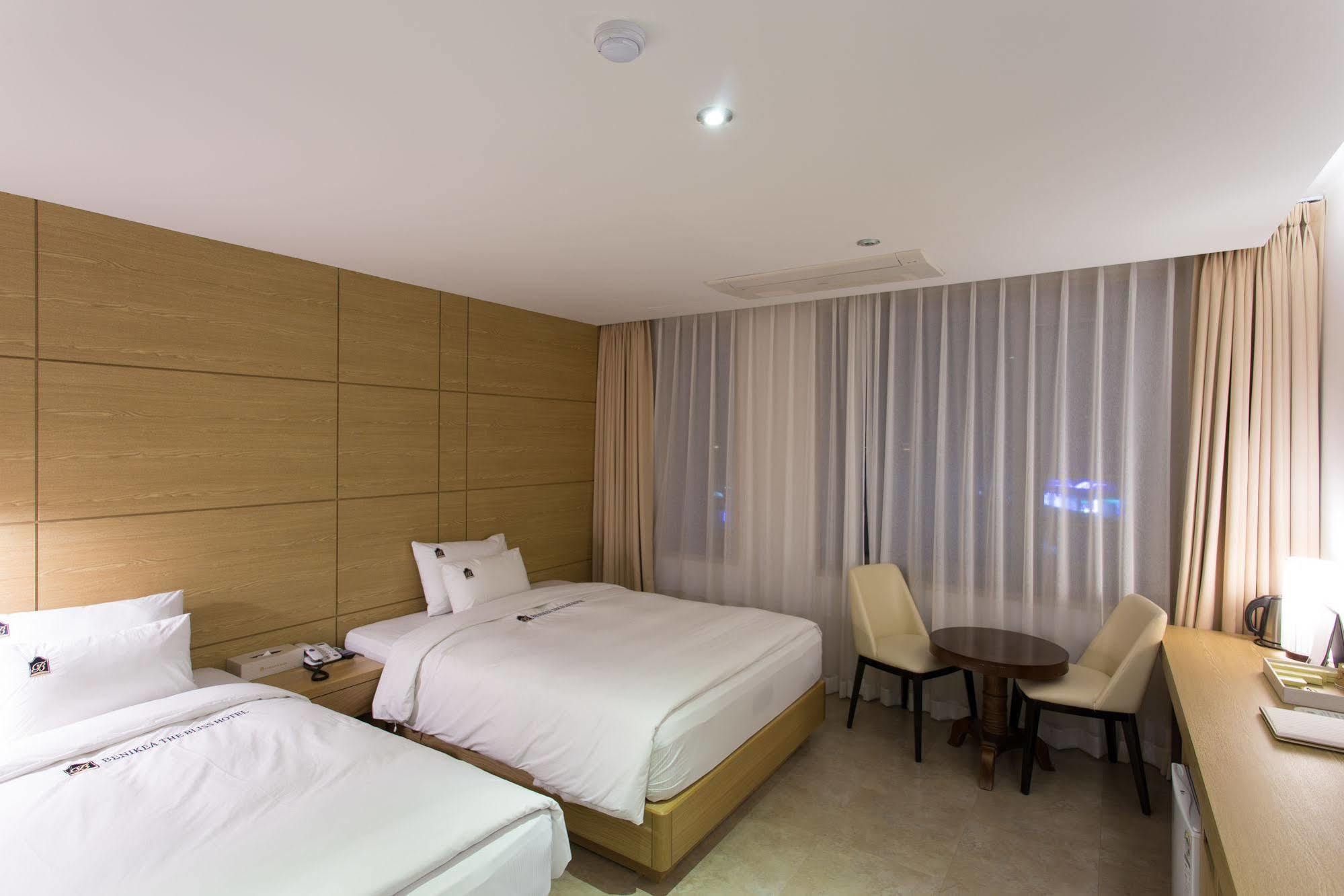 אינצ'ון Benikea The Bliss Hotel מראה חיצוני תמונה